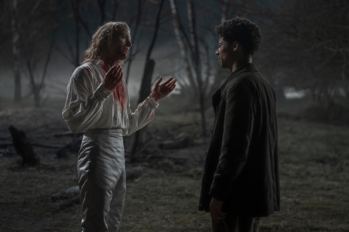 Jacob Anderson as Louis De Point Du Lac and Sam Reid as Lestat De Lioncourt - Interview of the Vampire Season 2, Episode 1