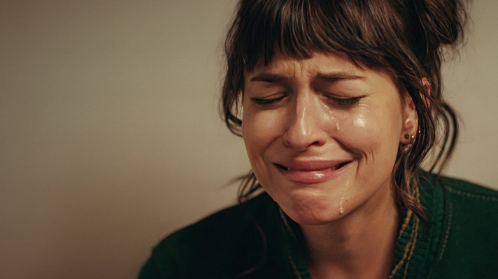 Am I OK? starring Dakota Johnson as Lucy