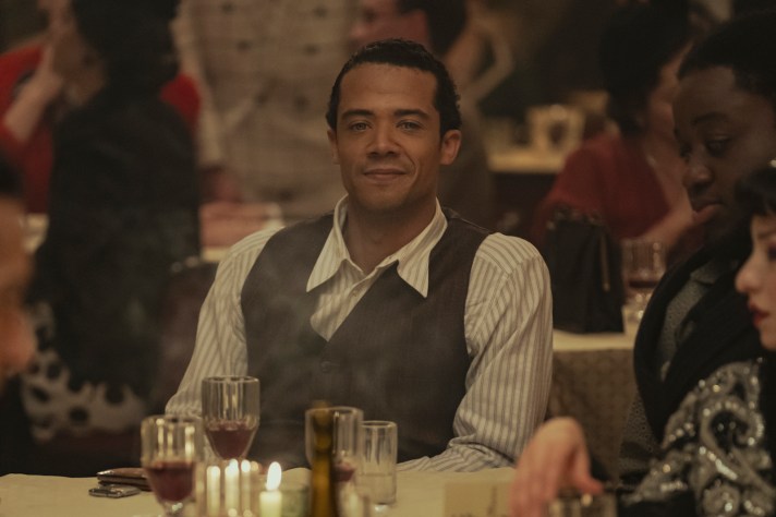 Jacob Anderson as Louis De Point Du Lac - Interview with the Vampire Season 2, Episode 4