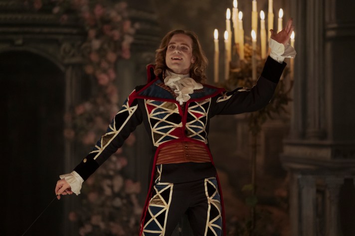 Sam Reid as Lestat De Lioncourt - Interview with the Vampire Season 2, Episode 3
