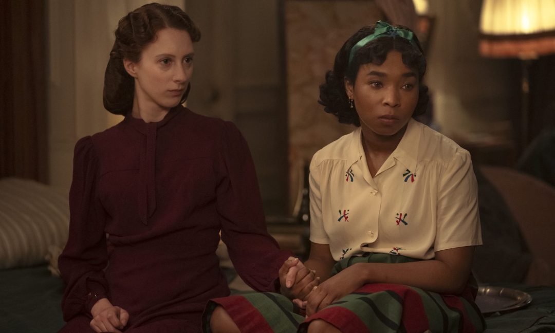 Delainey Hayles as Claudia and Roxane Duran as Madeleine - Interview with the Vampire Season 2, Episode 6