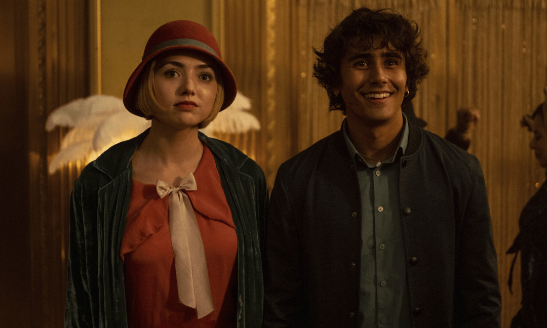 GIRL HAUNTS BOY - Peyton List and Michael Cimino