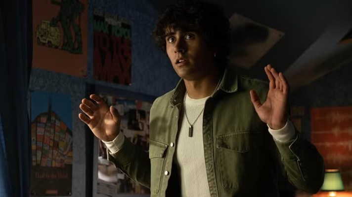 GIRL HAUNTS BOY - Michael Cimino as Cole